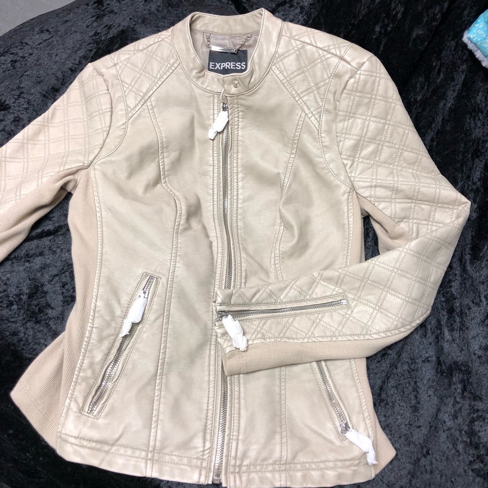 Tan Express jacket Women small